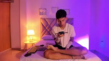 Baby_noahtt webcam model stream image
