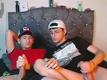 logan_willyams_ webcam model stream image