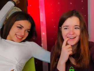 nika-still webcam camsoda model stream image