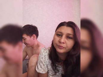 Mary-and-Max webcam model stream image