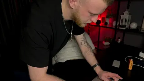 Adam_ice webcam model stream image