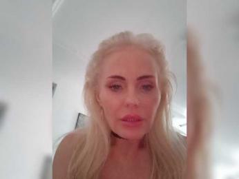 Mazalane webcam model stream image