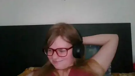 Moonolighta webcam model stream image