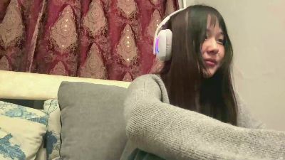 EvetteMarsette webcam model stream image