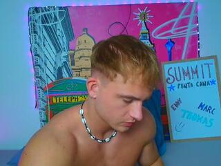 Bengie Lauper webcam model stream image