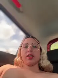 Irisweet_ webcam stripchat model stream image