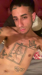 Juicytatts webcam model stream image