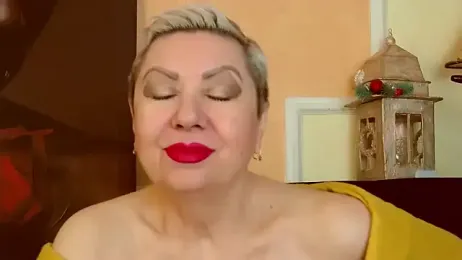 LadyPosh webcam model stream image