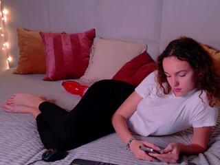 Raya Colt webcam flirt4free model stream image