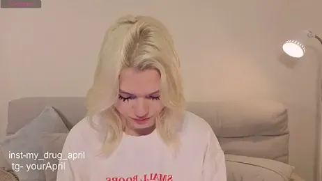 MyApril webcam model stream image