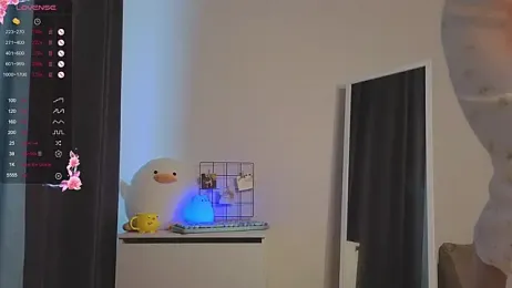 roxydolll webcam model stream image