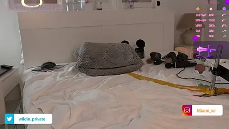 Emma4you webcam stripchat model stream image