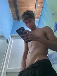 Adan21_cm webcam model stream image