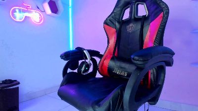 Charlie_Taylor_ webcam model stream image