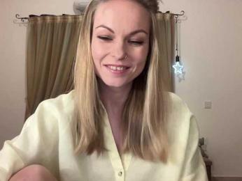 LilithNewdawn webcam bongacams model stream image