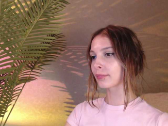 Maribett webcam model stream image