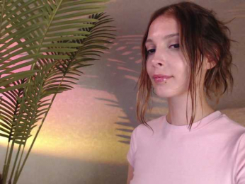 Maribett webcam model stream image