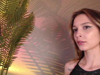 Maribett webcam model stream image