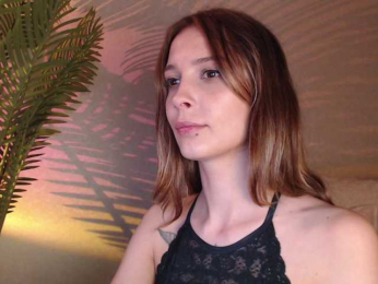 Maribett webcam model stream image