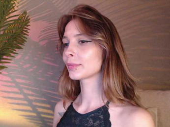 Maribett webcam model stream image