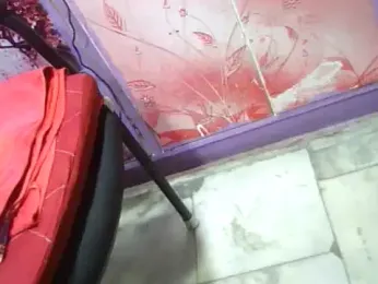 two_colour_cock webcam model stream image