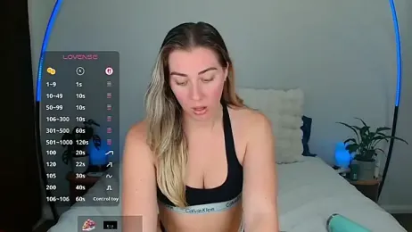 Lulu_berkeley webcam stripchat model stream image