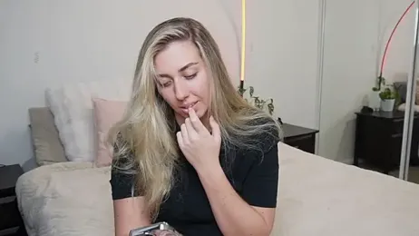 Lulu_berkeley webcam model stream image