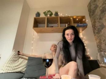 BestFriendsVanLove webcam bongacams model stream image