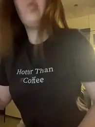 Charming_hamster_ webcam model stream image