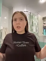 Charming_hamster_ webcam model stream image