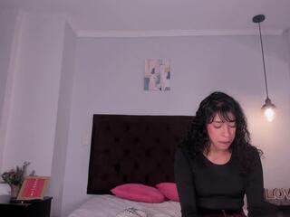 Hana Sin webcam model stream image