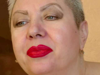 PoshLadyx webcam model stream image