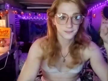 lesleygumgrass webcam model stream image