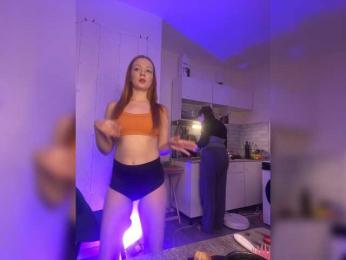 radianttwoX webcam bongacams model stream image