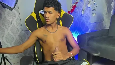 Boy_savoy webcam model stream image