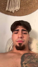 Jovencitobcn21 webcam model stream image