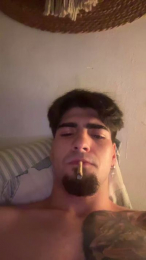 Jovencitobcn21 webcam model stream image