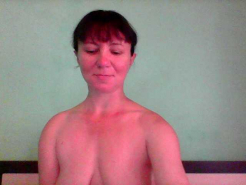 Vredina_Ksu webcam model stream image