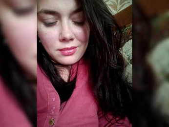 Naturally_Mom webcam model stream image