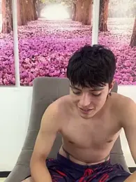 couple_Mysterious webcam model stream image