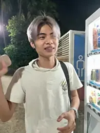 mu__owo_uu webcam model stream image
