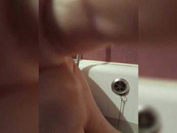 Nina-83 webcam model stream image