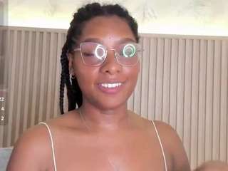 valerycortezm webcam camsoda model stream image