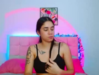 layla_roma webcam model stream image