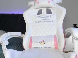 elliediaz webcam model stream image