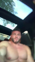 Hardbody09 webcam model stream image