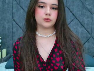 Pauline Heaven webcam model stream image