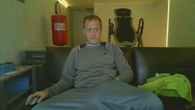 FollowYourLead webcam model stream image