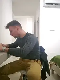 mrlyuis webcam model stream image