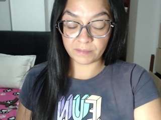 miialatin95 webcam camsoda model stream image